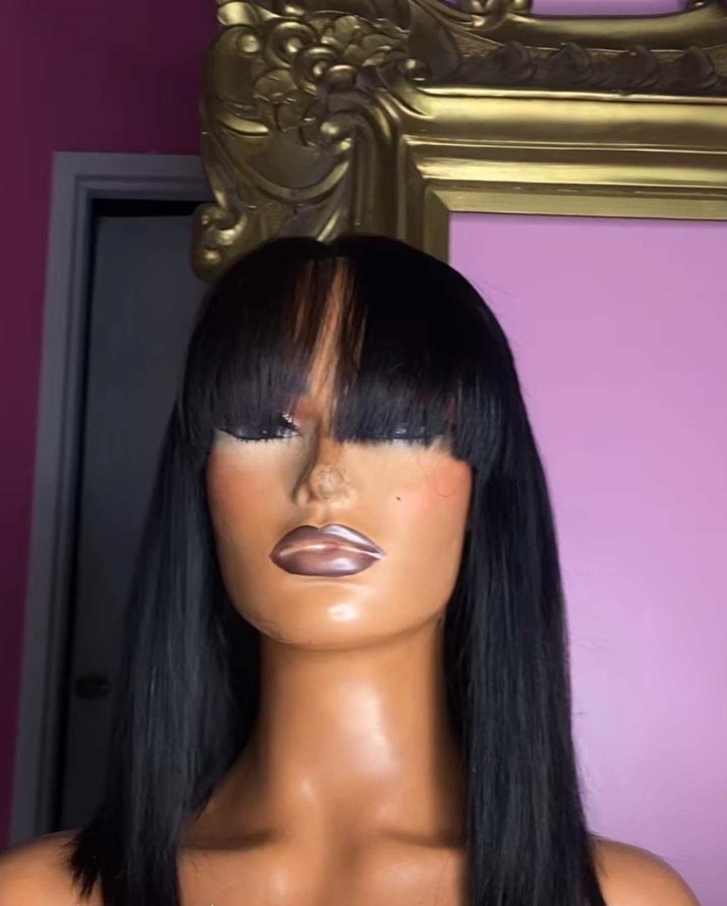Short Cleo Bob